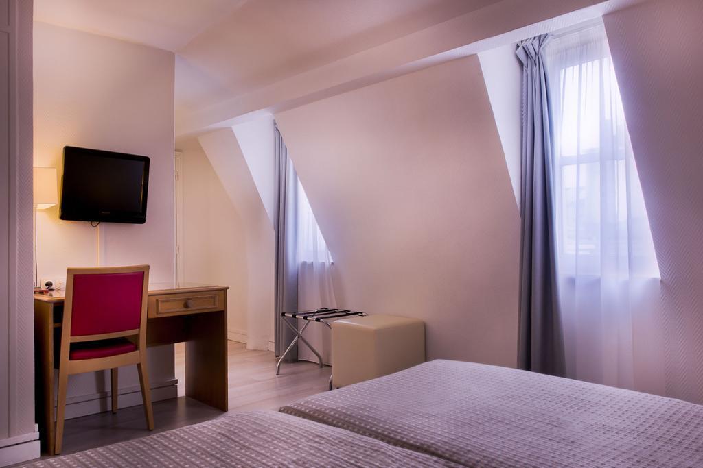 Le Compostelle 3* París