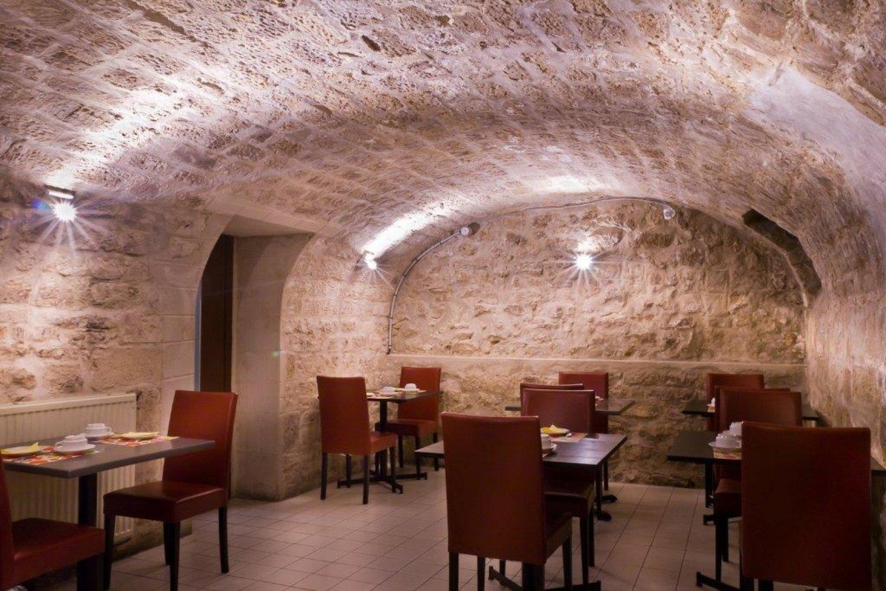 Le Compostelle Hotel París